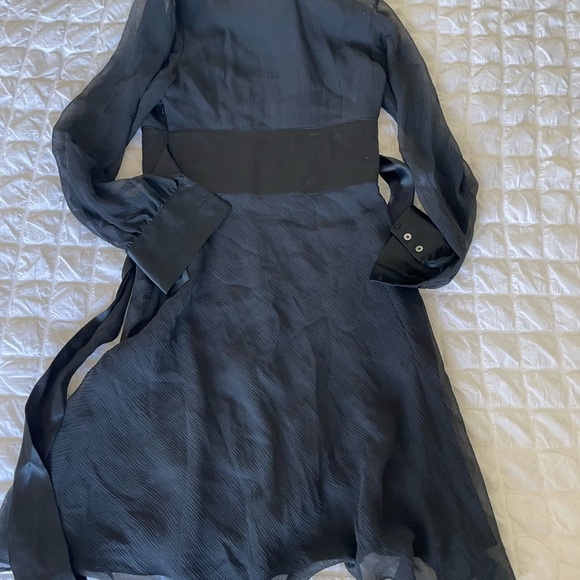 Banana Republic black silk waist tie mini dress - Picture 7 of 7